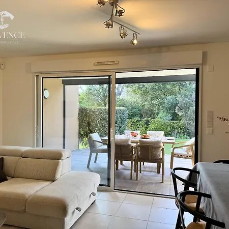 Appartement Spacieux Duplex De Standing Avec Piscine & Parking *