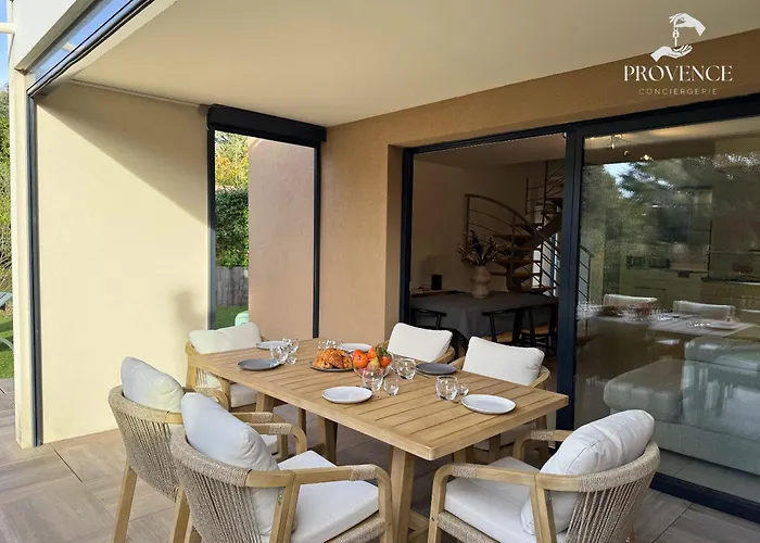 Appartement Spacieux Duplex De Standing Avec Piscine&parking
