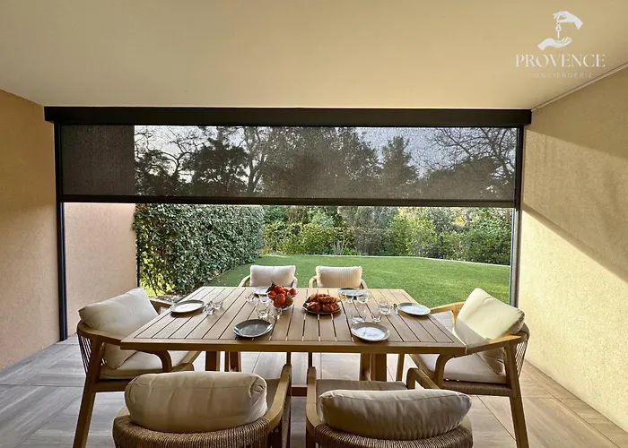 Spacieux Duplex De Standing Avec Piscine & Parking